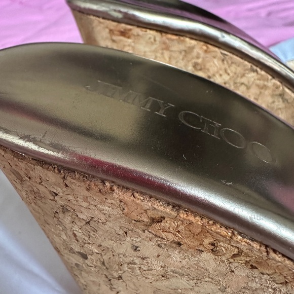 BRAND NEW LIMITED EDITION JIMMY CHOO GOLD GLITTER WEDGES
ESPADRILLES SIZE 6 - Picture 5 of 8
